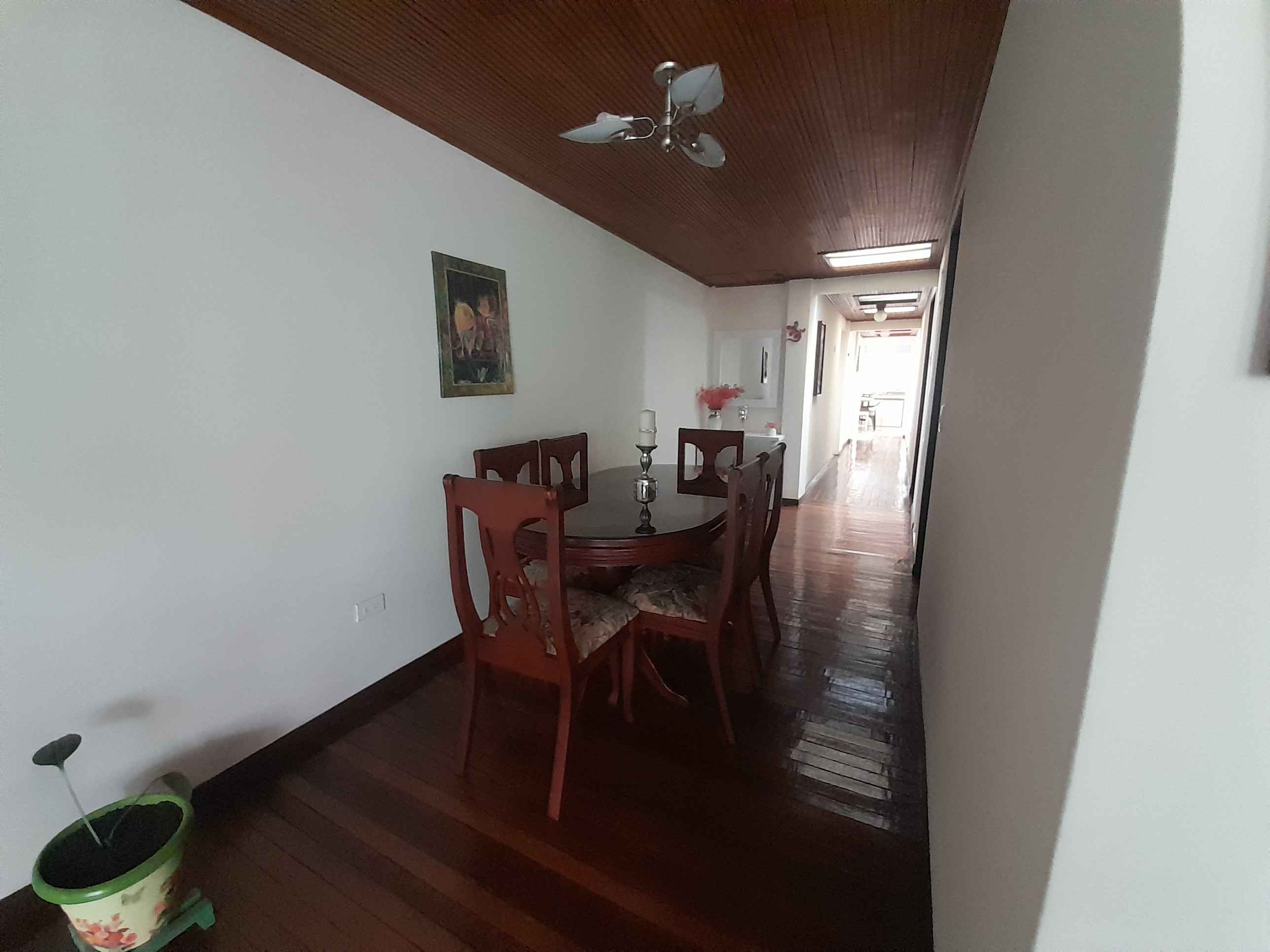 Casa en venta en Las Americas, Manizales · foto 5 de 24
