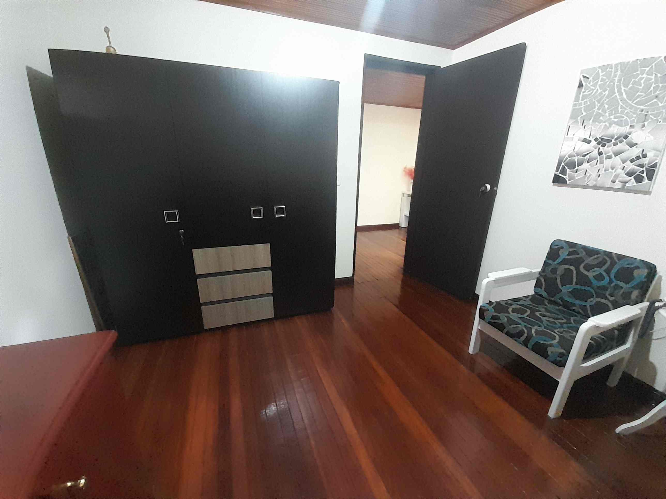 Casa en venta en Las Americas, Manizales · foto 10 de 24