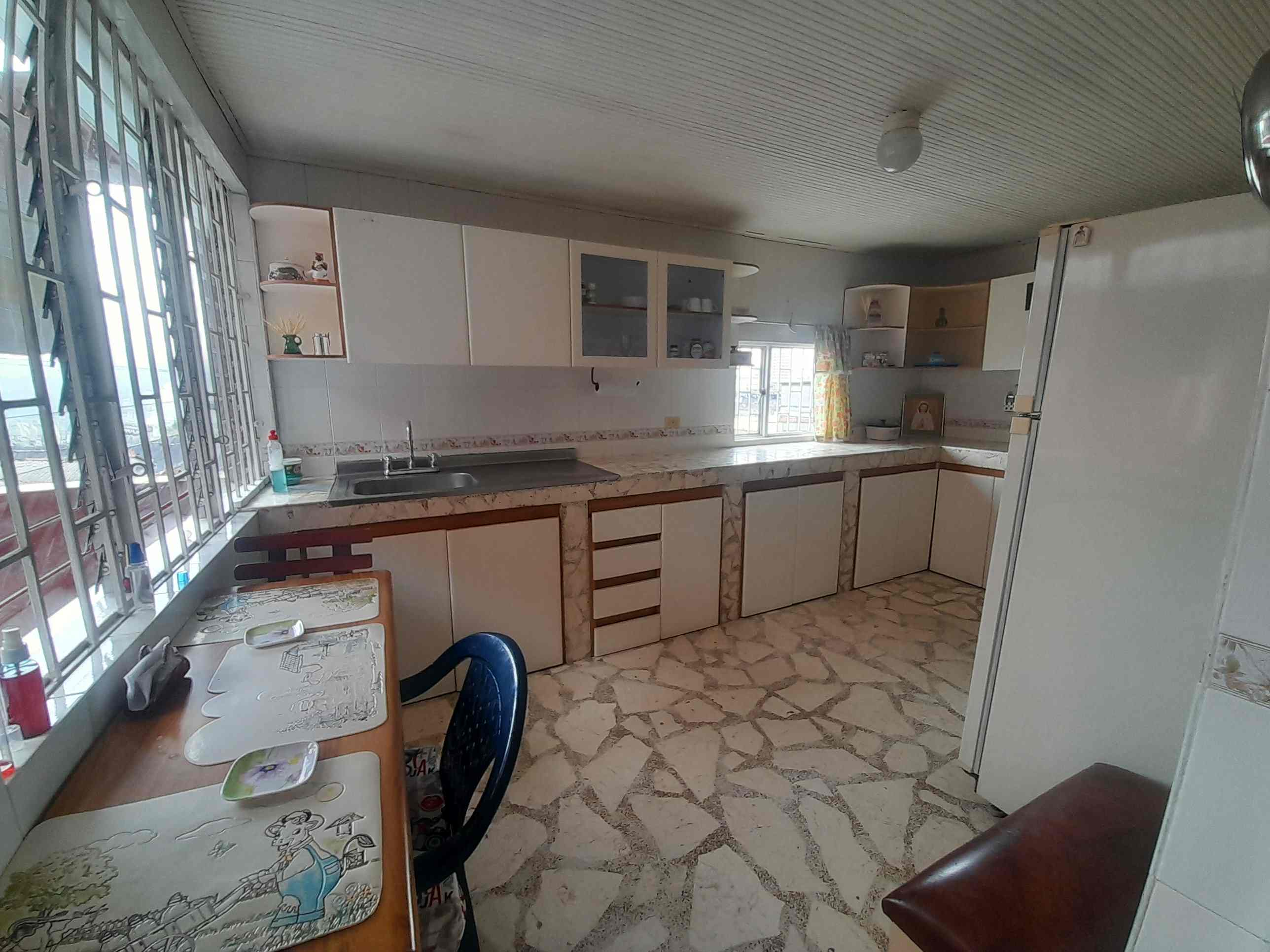 Casa en venta en Las Americas, Manizales · foto 18 de 24