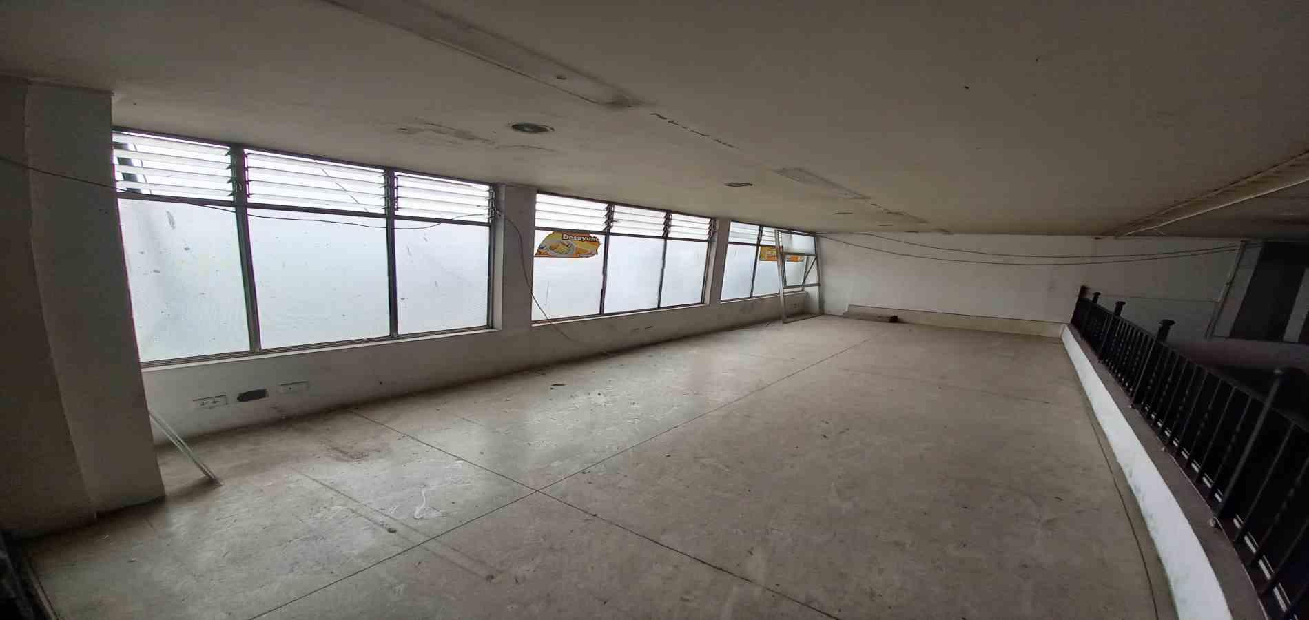 Retail space for rent in El centro, Manizales
