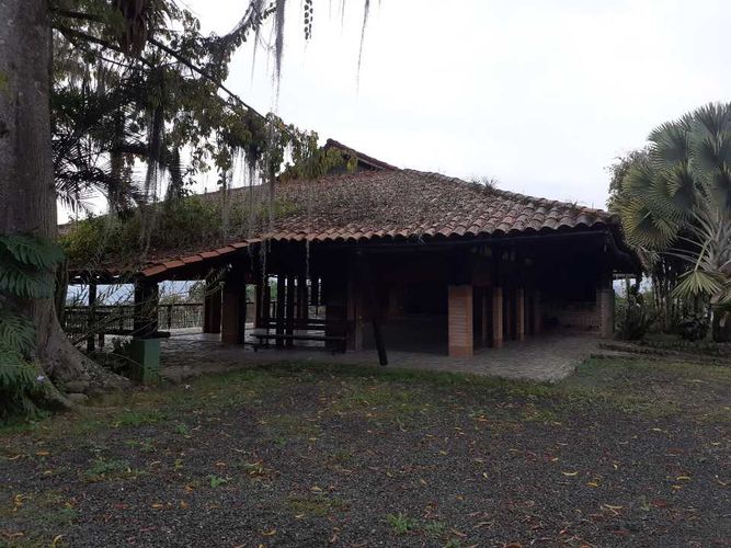 Local en arriendo en Condina, Pereira, 1800 m² · foto 9 de 24
