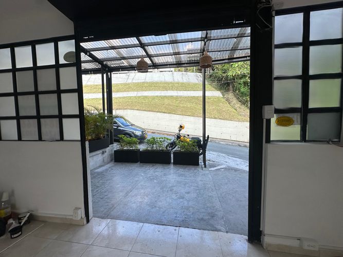 Edificio en venta en Palonegro, Manizales, 121 m² · foto 3 de 24