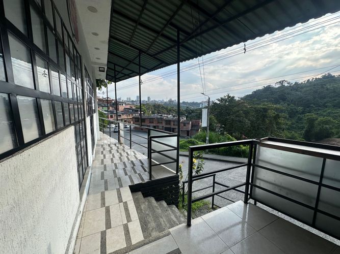Edificio en venta en Palonegro, Manizales, 121 m² · foto 4 de 24