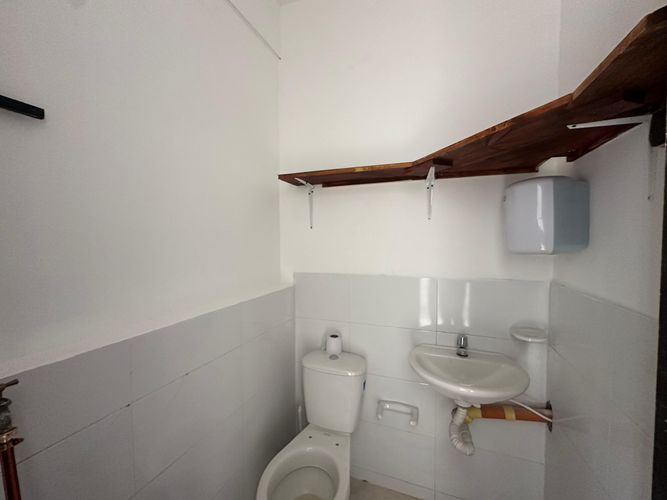 Edificio en venta en Palonegro, Manizales, 121 m² · foto 8 de 24