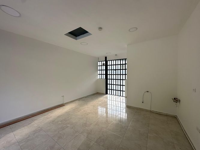 Edificio en venta en Palonegro, Manizales, 121 m² · foto 12 de 24