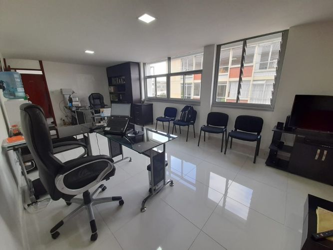 Oficina en venta en El Centro, Manizales, 35 m² · foto 7 de 16