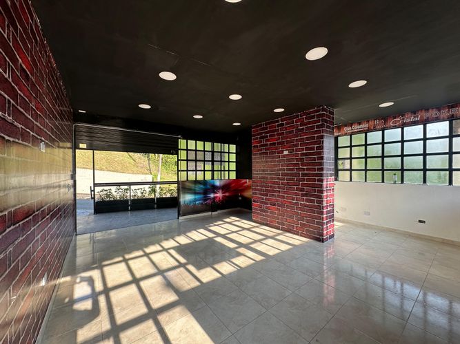 Edificio en venta en Palonegro, Manizales, 121 m² · foto 23 de 24