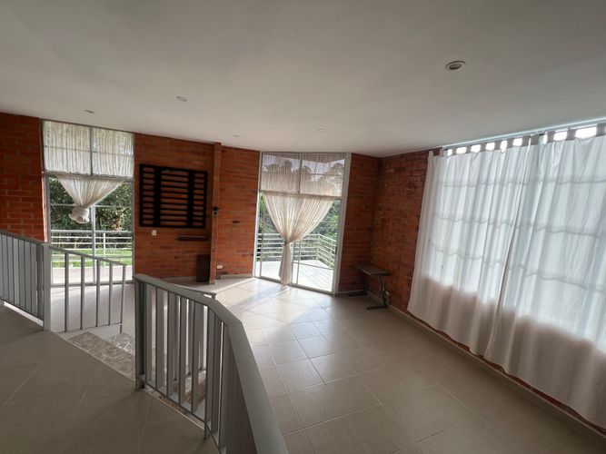 Casa en venta en Tribunas Corcega, Pereira · foto 11 de 24