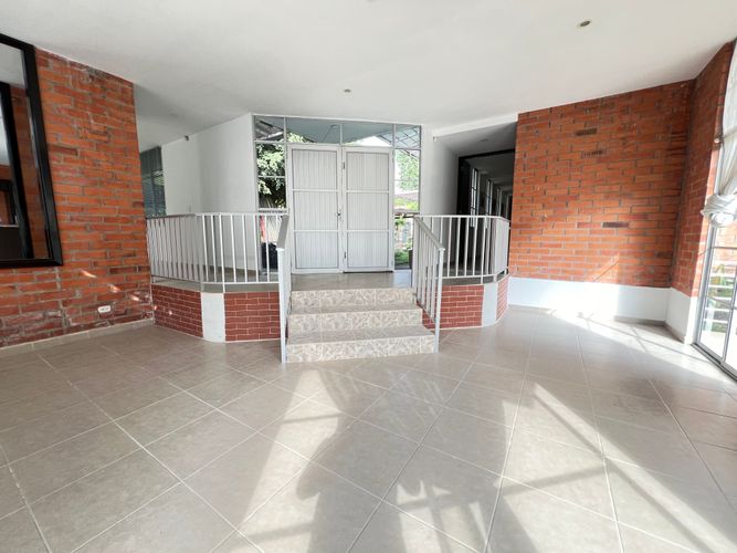 Casa en venta en Tribunas Corcega, Pereira · foto 12 de 24