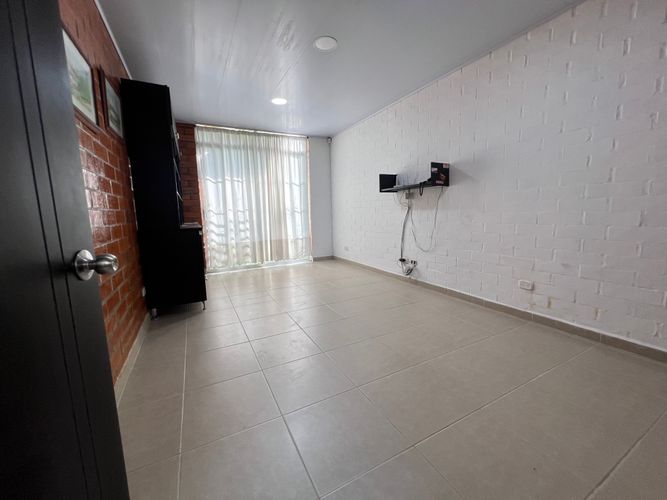 Casa en venta en Tribunas Corcega, Pereira · foto 17 de 24