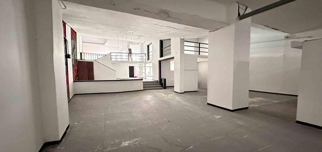 Local en arriendo en Cambulos, Pereira, 278 m² · foto 2 de 11