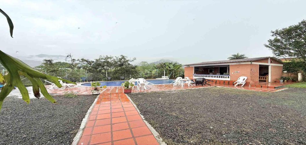 Finca en venta en Combia Baja, Pereira, 1000 m² · foto 2 de 24