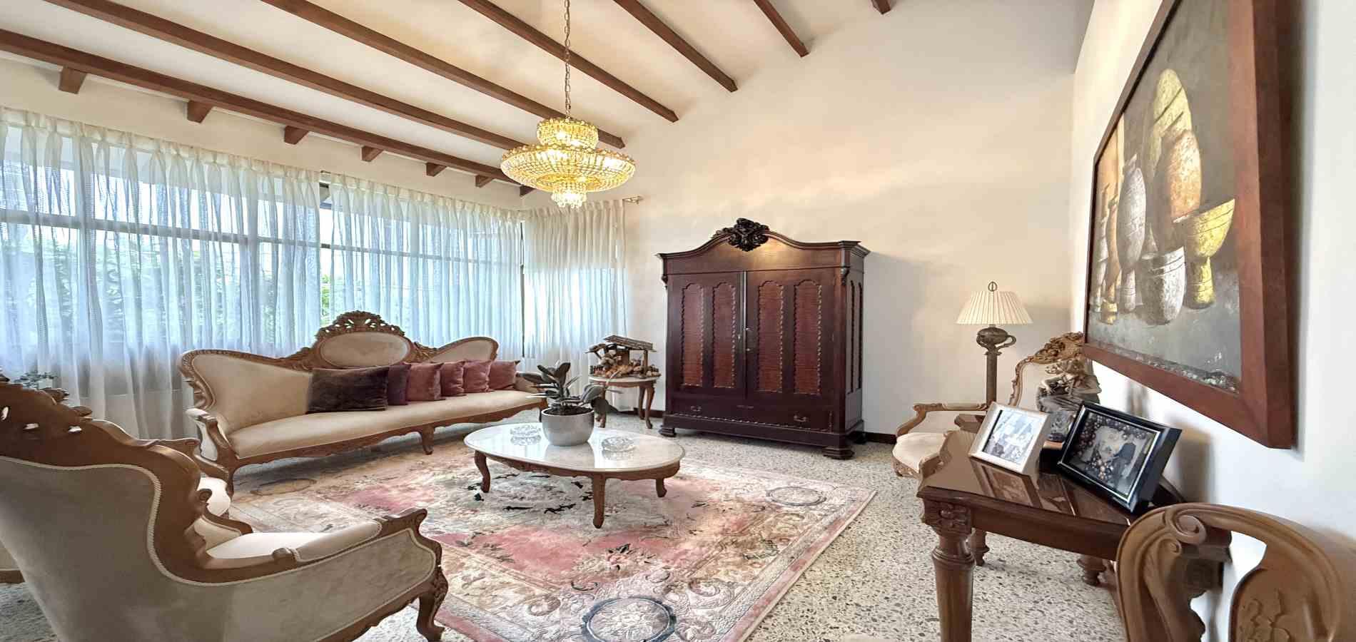 Casa en Arriendo en Avenida 30 de agosto, Pereira