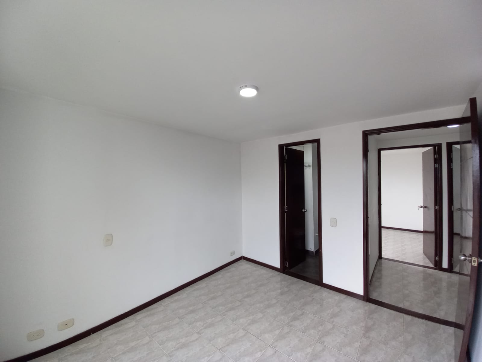 Apartamento en venta en Ondas Del Otún, Manizales · foto 9 de 23