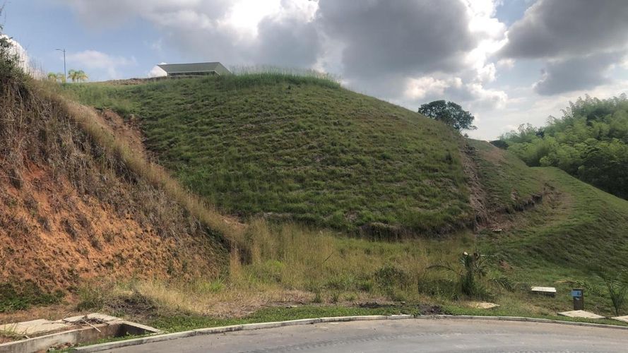 Lote en venta en Cerritos, Pereira, 2997 m² · foto 2 de 17
