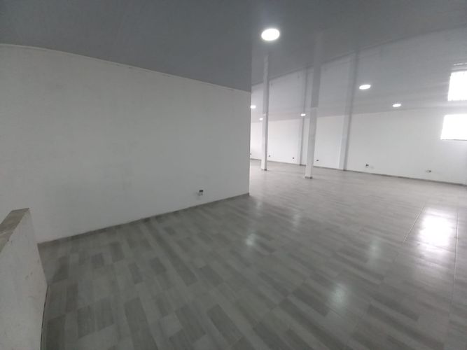Local en arriendo en El Centro, Manizales, 120 m² · foto 2 de 24