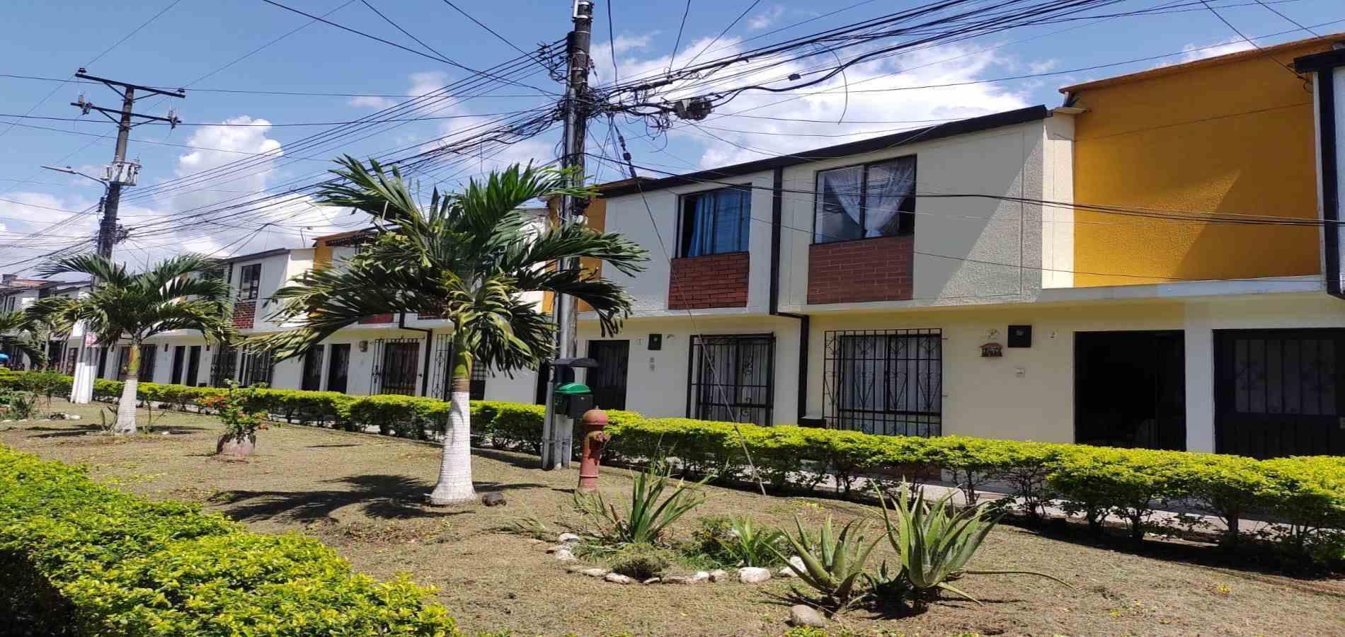 Casa en venta en Lucitania Alta, Dosquebradas · foto 14 de 14
