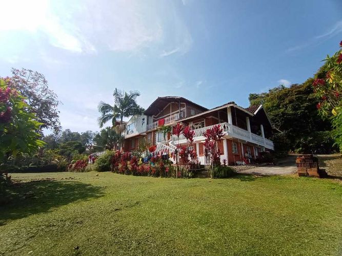 Finca en venta en Tribunas Corcega, Pereira, 783 m² · foto 2 de 24