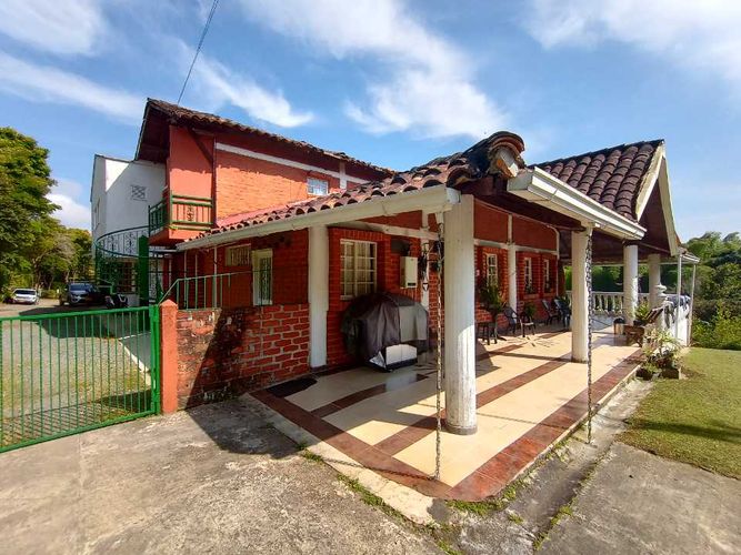 Finca en venta en Tribunas Corcega, Pereira, 783 m² · foto 4 de 24