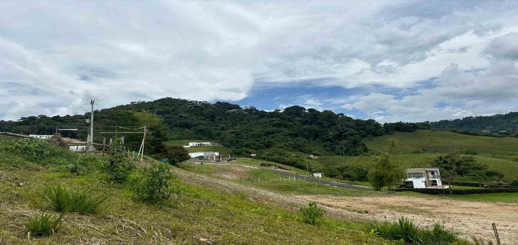 Lote en venta en Tribunas Corcega, Pereira, 2100 m² · foto 16 de 24