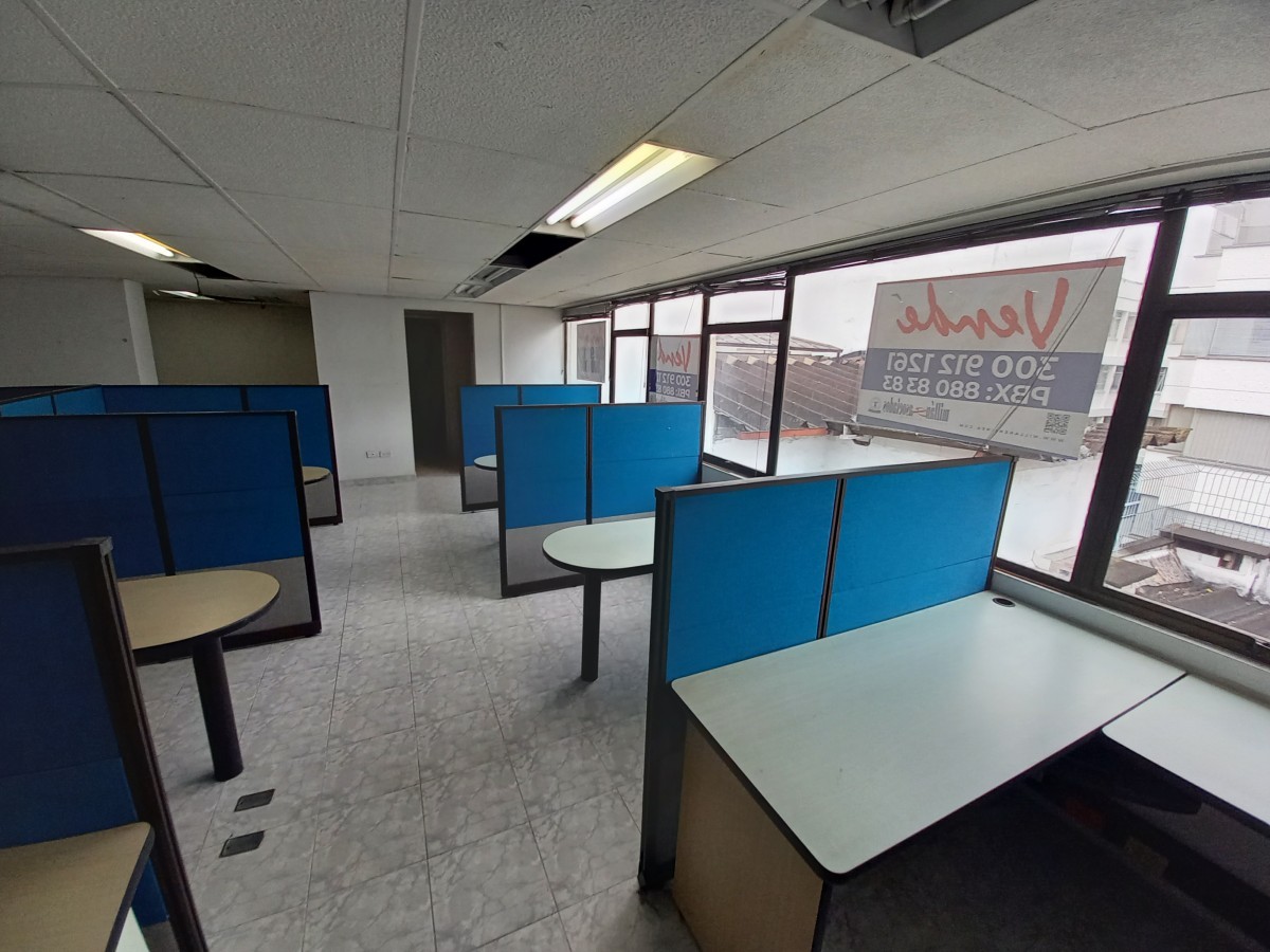 Office for rent in El centro, Manizales