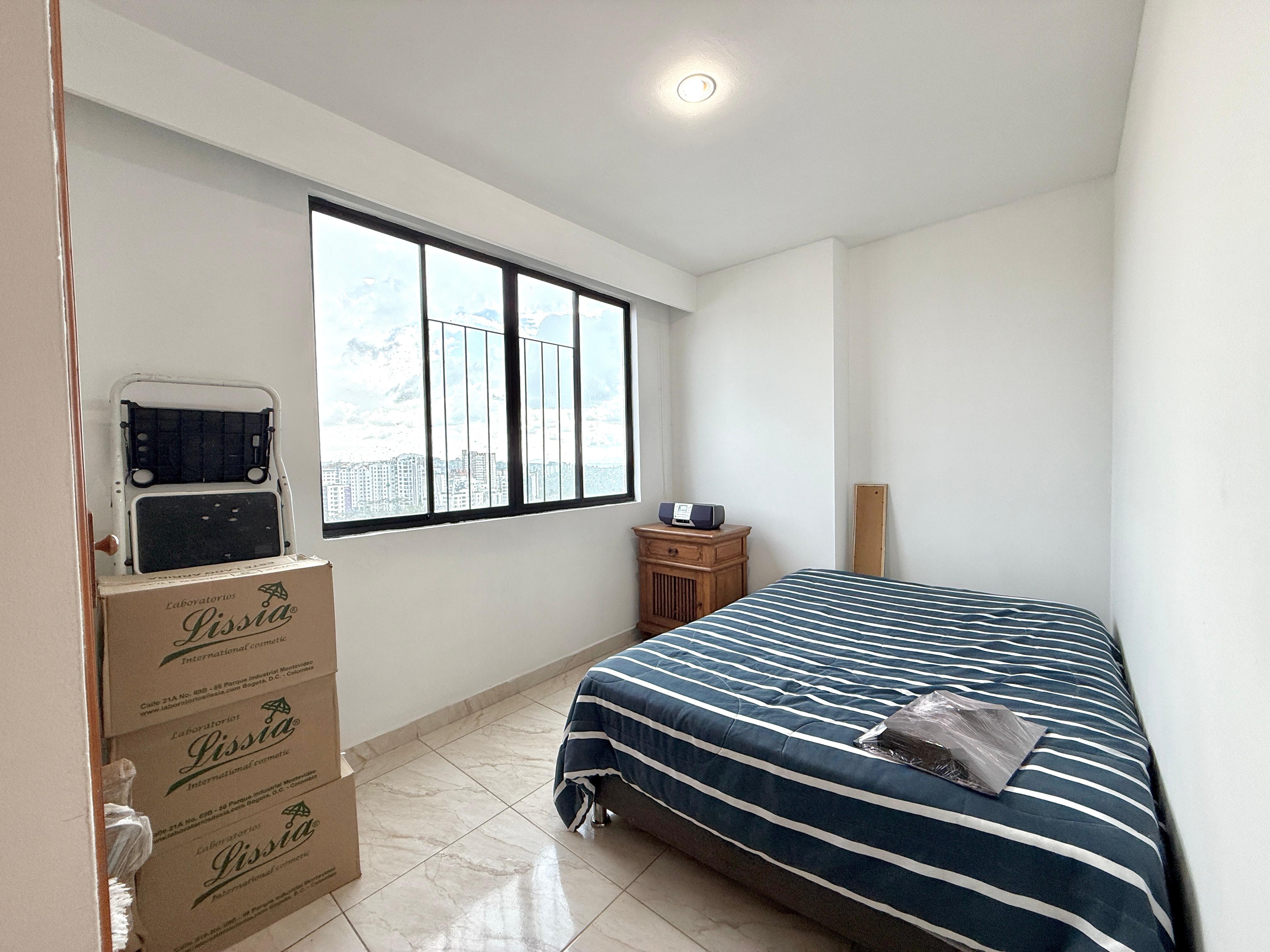 Apartamento en venta en Pinares, Pereira · foto 5 de 24