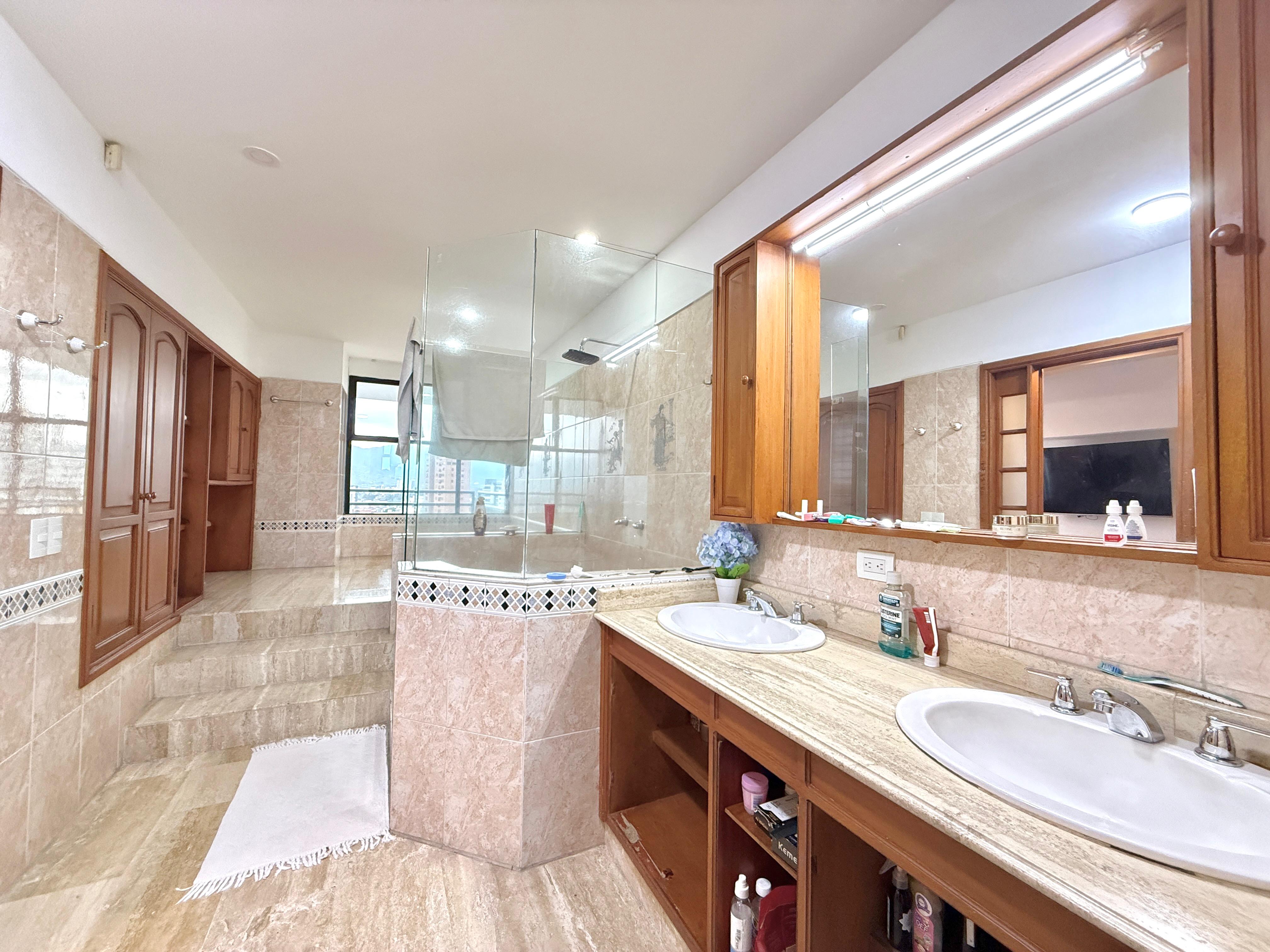 Apartamento en venta en Pinares, Pereira · foto 14 de 24
