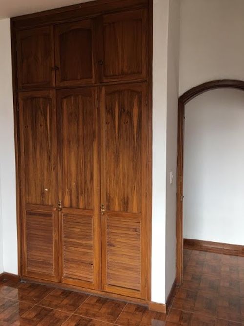 Apartamento de 6 alcobas en venta en Avenida Alberto Mendoza, Manizales, 180 m² · foto 12 de 20