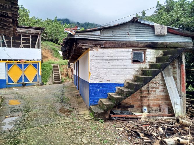 Finca en venta en Lleras, Manizales, 800 m² · foto 4 de 24