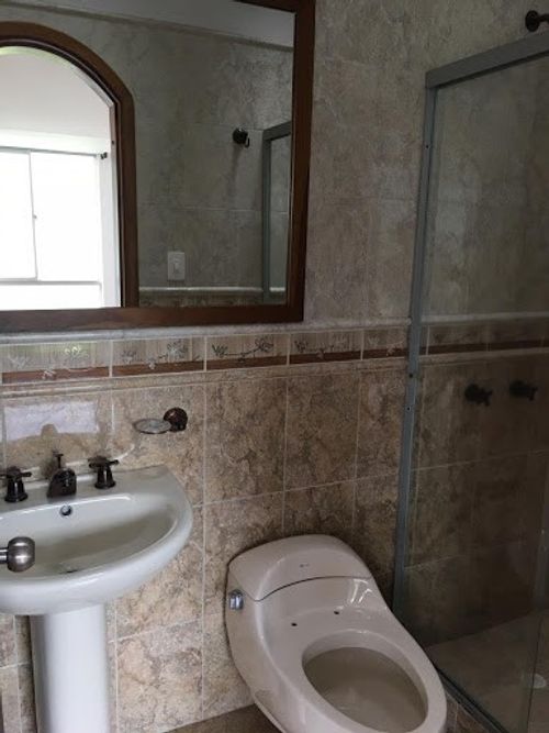 Apartamento de 6 alcobas en venta en Avenida Alberto Mendoza, Manizales, 180 m² · foto 15 de 20
