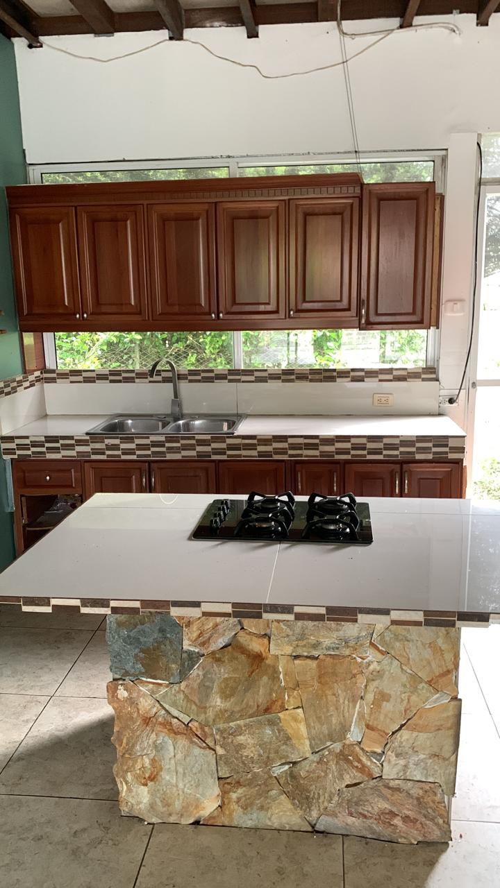 Casa en venta en San Jose Sur, Pereira · foto 3 de 14
