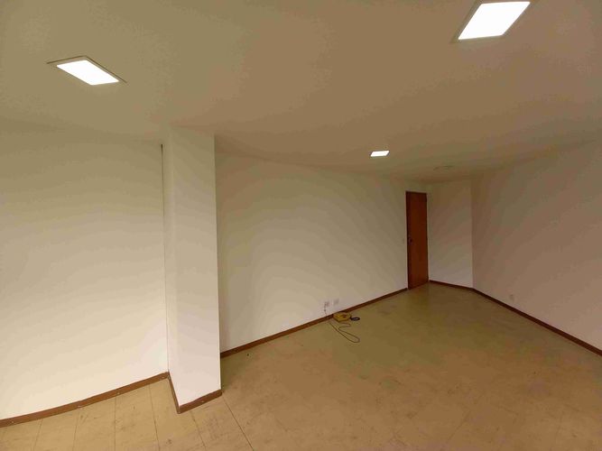 Oficina en venta en El Centro, Manizales, 23 m² · foto 2 de 9