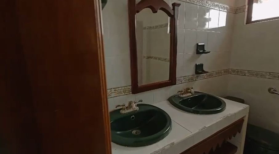 Casa de 13 alcobas en venta en Cerritos, Pereira, 600 m² · foto 11 de 11
