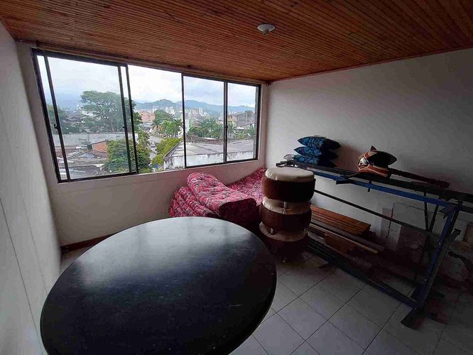 Apartamento de 3 alcobas en venta en Santander, Pereira, 90 m² · foto 14 de 18