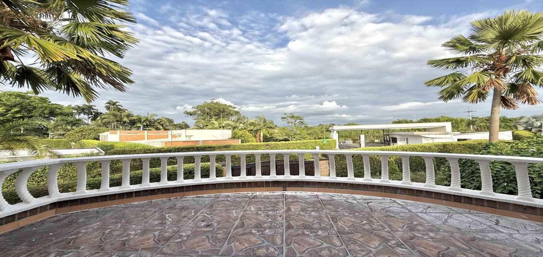 Casa de 5 alcobas en venta en Cerritos, Pereira, 600 m² · foto 3 de 24