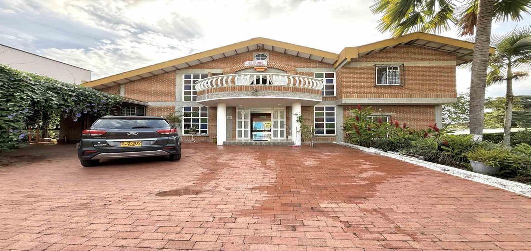 Casa de 5 alcobas en venta en Cerritos, Pereira, 600 m² · foto 16 de 24