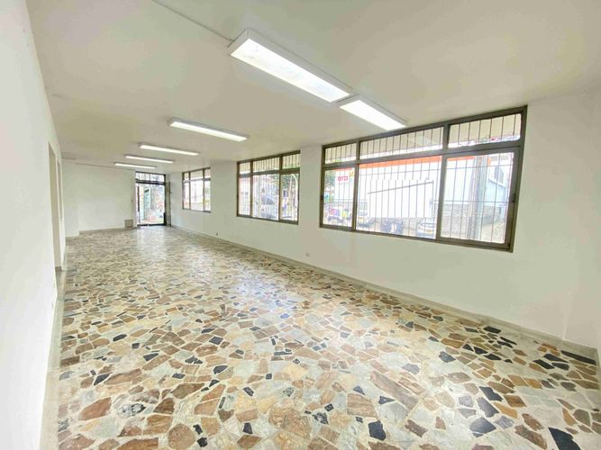 Local en arriendo en Parque Sucre, Armenia, 200 m² · foto 3 de 15