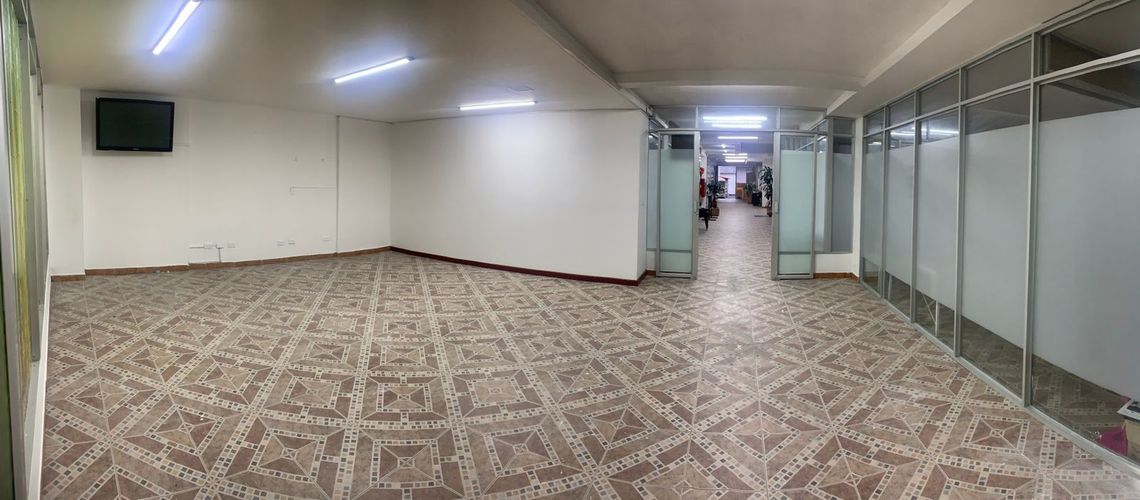Local en arriendo en Sector Plaza De Bolivar, Pereira, 470 m² · foto 4 de 5