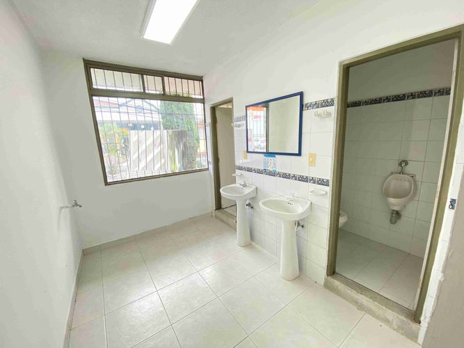 Local en arriendo en Parque Sucre, Armenia, 200 m² · foto 11 de 15