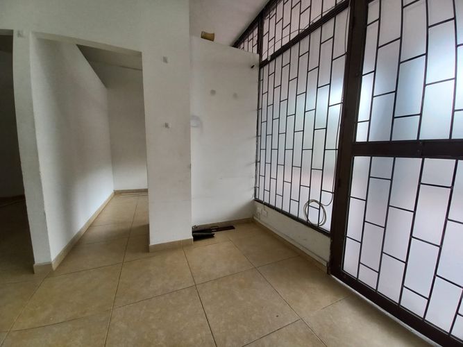Local en arriendo en Los Alpes, Pereira, 42 m² · foto 10 de 11