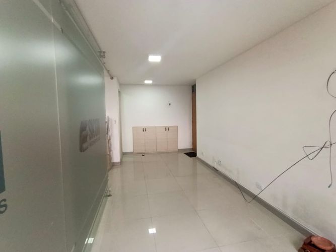 Oficina en venta en El Centro, Manizales, 30 m² · foto 3 de 18