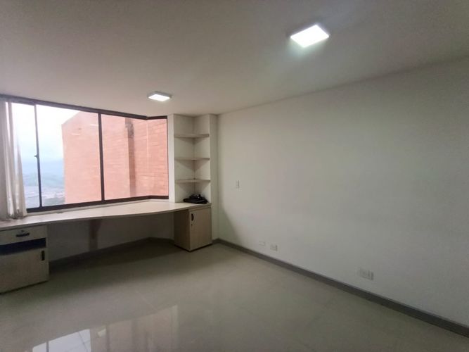 Oficina en venta en El Centro, Manizales, 30 m² · foto 6 de 18