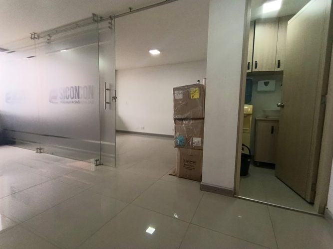 Oficina en venta en El Centro, Manizales, 30 m² · foto 16 de 18