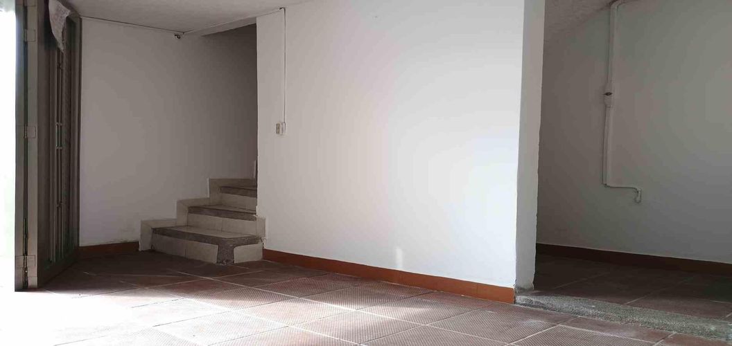 Local en venta en Corbones, Armenia, 25 m² · foto 7 de 13