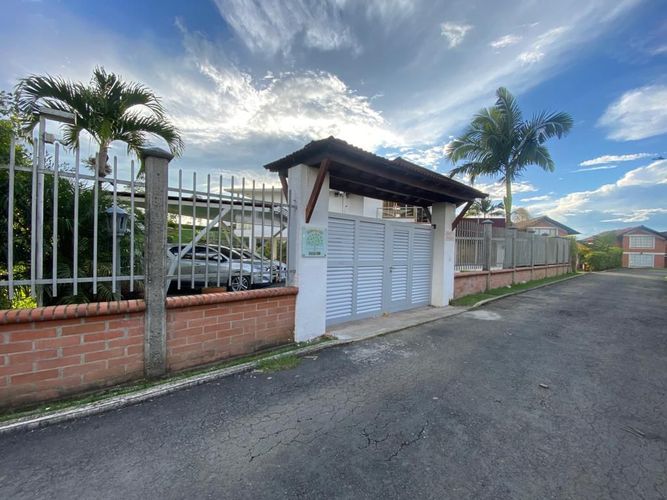 Finca en venta en Morelia, Pereira, 2000 m² · foto 16 de 17