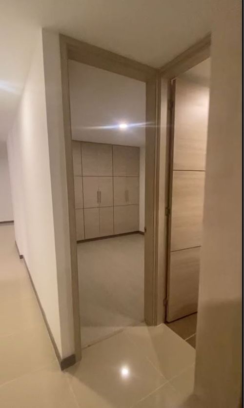 Apartamento de 3 alcobas en venta en El Campin I-Ii, Pereira, 79 m² · foto 8 de 14