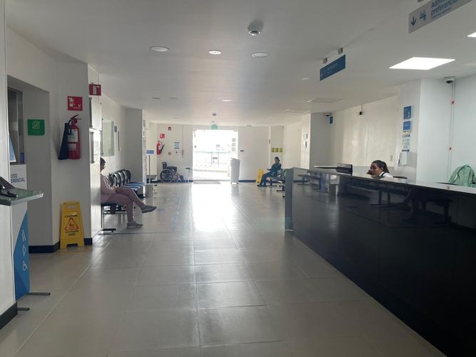Edificio en venta en Palogrande, Manizales, 1062 m² · foto 4 de 24