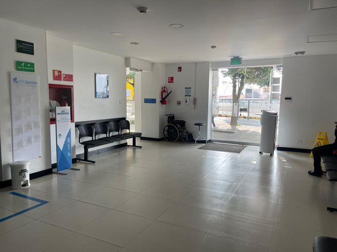 Edificio en venta en Palogrande, Manizales, 1062 m² · foto 12 de 24