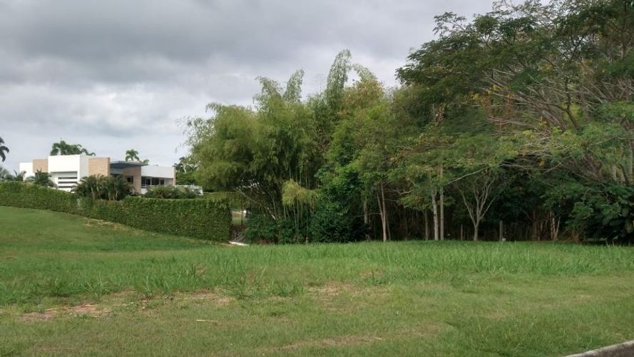 Lote en venta en Cerritos, Pereira, 1833 m² · foto 2 de 11