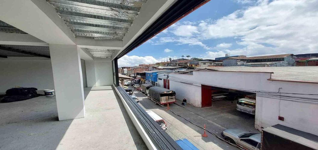 Edificio en arriendo en Chipre, Manizales, 580 m² · foto 16 de 23